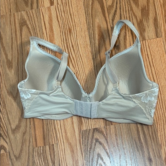 Victoria's Secret Lined Perfect coverage Beige Bra, underwire, 34DDD - Picture 3 of 7